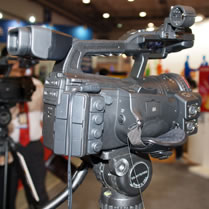 Canon XF305 Professional HD Camcorder (As reported by Rob)