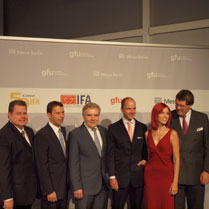 Dave poses with speakers  at IFA Press Conference