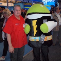 Dave hanging out with Android at Intel