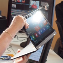 Lenovo's IdeaTab S2110  convertible laptop/tablet hybrid