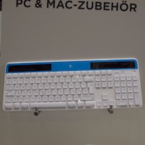 Logitech Wireless Solar  Keyboard (K750) for Mac