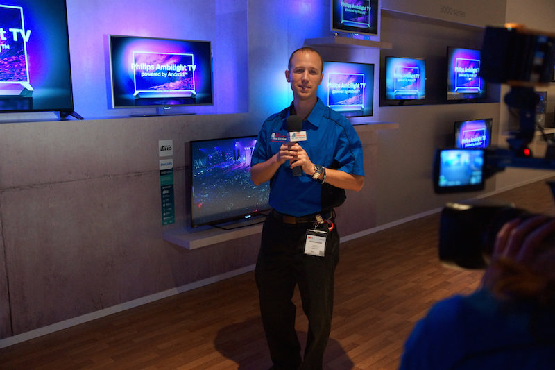 Josh talks about the Philips Ambilux