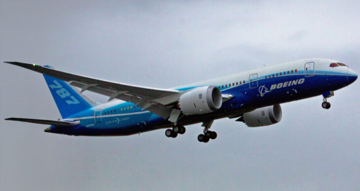 Boeing 787